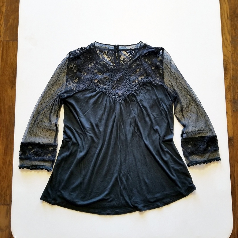 Womans Express lace blouse black XS